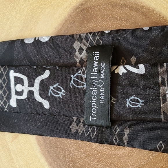 Tropical Hawaii Men's tie. Handmade. - Picture 3 of 4